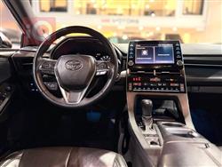 تويوتا أفالون